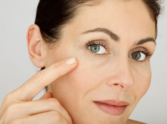 Cosmetic procedures after 45 are aimed at increasing skin hydration